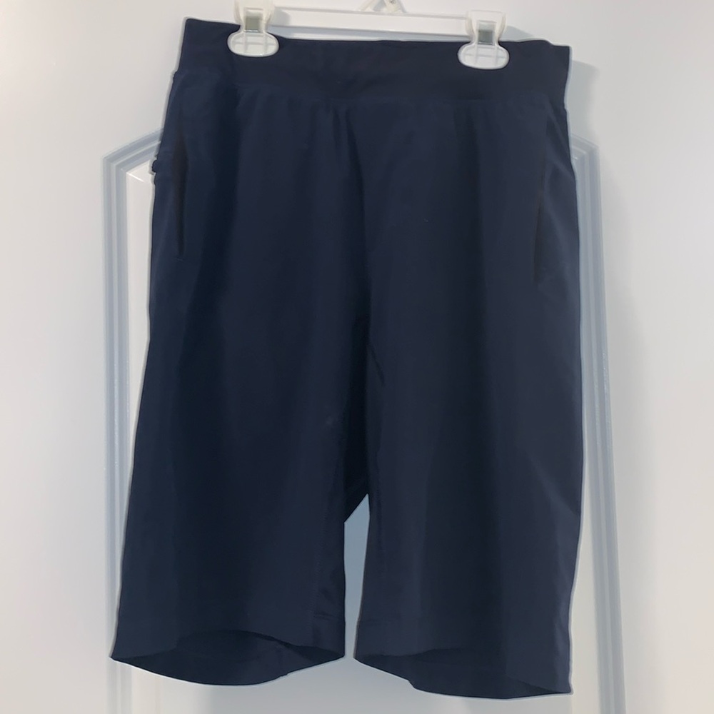 Men’s Lululemon License to Train Linerless Short 7" Size Small